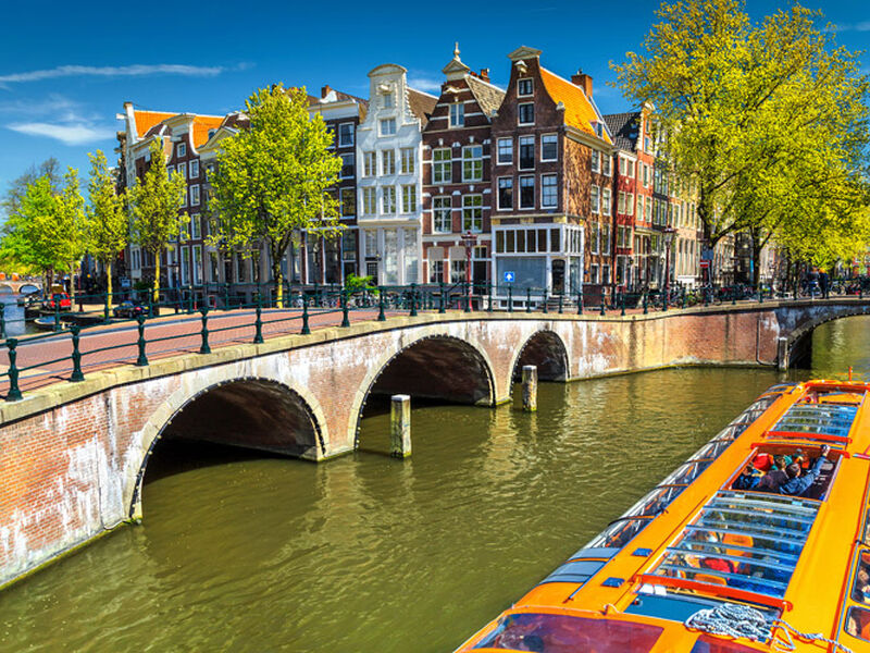 İzmir'den Direkt Hareket Görkemli Amsterdam - Renklerin Şehri - SunExpress ile 30 Aralık (Yılbaşı Özel) AT035