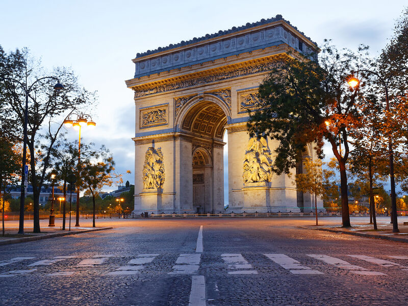 Confort Benelüx - Paris - Alsace Turu Pegasus Hava Yolları ile 6 Gece Ekstra Turlar Dahil AMS-BSL