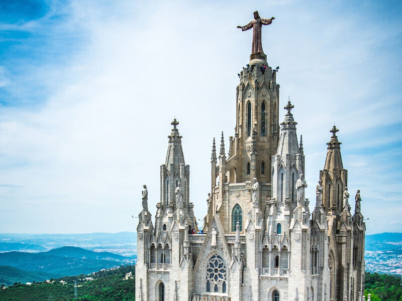 Görkemli İspanya ve Endülüs Şehirleri 7 Gece - THY ile 19 Mart (Ramazan Bayramı Özel) (MAD-BCN) AT092