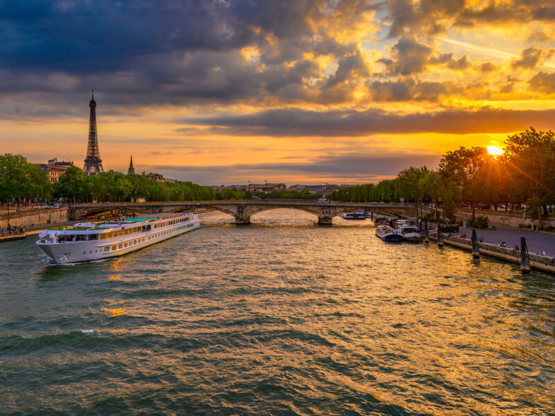 Benelux - Paris Serüveni Turu Pegasus Hava Yolları ile 7 Gece AMS-ORY 