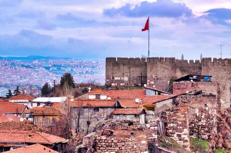 Salda Pamukkale Çeşme Alaçatı Turu / 1 Gece 2 Gün / İstanbul Kalkışlı