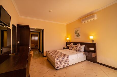 Sunshine Holiday Resort Fethiye / 4 Gece 5 Gün / İstanbul Çıkışlı 