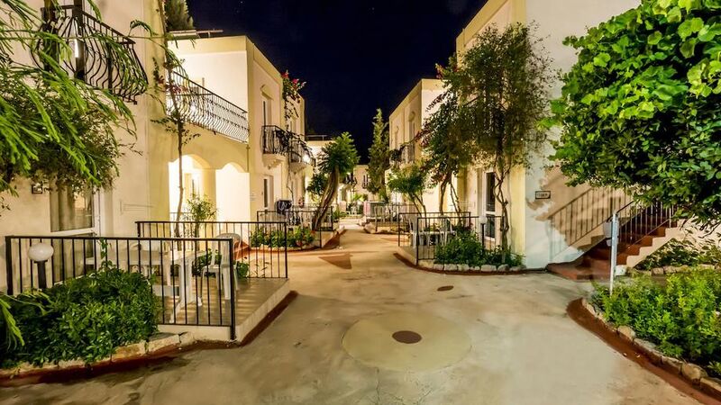 Bitez Paloma City Bodrum / 4 Gece 5 Gün / İstanbul-İzmir Çıkışlı /