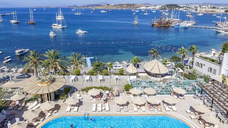 Diamond Of Bodrum / 4 Gece 5 Gün / İstanbul-Bursa-İzmir Çıkışlı