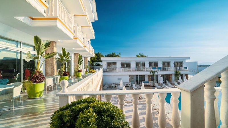 SL La Perla Hotel Kemer / 4 Gece 5 Gün / Antalya Turu / İstanbul Çıkışlı