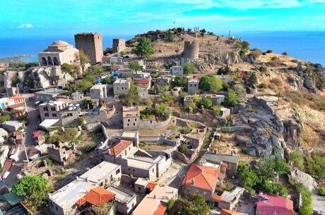 Bozcaada Assos Cunda Şeytan Sofrası Turu 1 Gece Konaklama