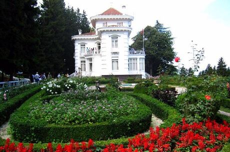 İstanbul Çıkışlı Yılbaşı Özel Batum Turu (2 Gece Konaklamalı)