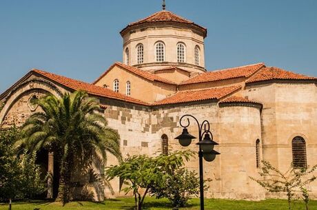 İstanbul Çıkışlı Yılbaşı Özel Batum Turu (2 Gece Konaklamalı)