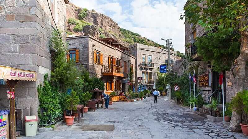 Çanakkale Şehitlik Bozcaada Asos Truva Ayvalık Cunda Turu 2 Gece Otel Konaklamalı