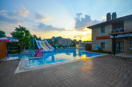 Fethiye Turu / 4 Gece 5 Gün / Ölüdeniz Mia Suit Otel/ İstanbul Çıkışlı