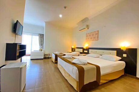 Fethiye Turu / 4 Gece 5 Gün / Ölüdeniz Mia Suit Otel/ İstanbul Çıkışlı