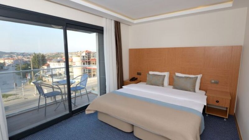 İZMİRİN GÖZDELERİ TURU ( 1 Gece Konaklamalı Urla, Sığacık, Alaçatı, Foça)