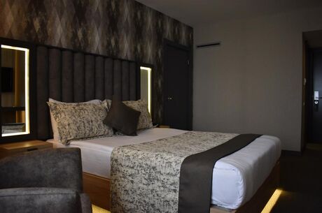 Anatolia Hotel / Uludağ Kayak Turu / 1 Gece 2 Gün / İstanbul Kalkışlı