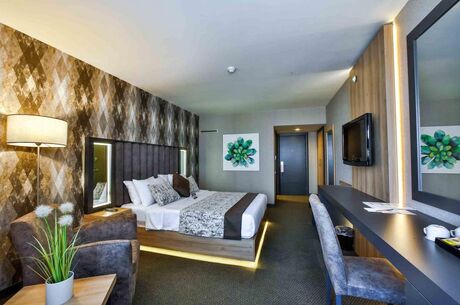 Anatolia Hotel / Uludağ Kayak Turu / 1 Gece 2 Gün / İstanbul Kalkışlı