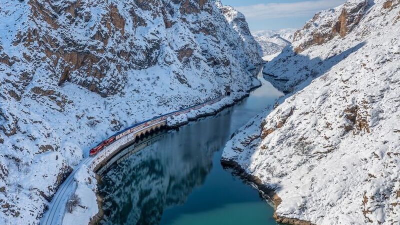 Ankara Çıkışlı Turistik Doğu Ekspresi Turu ( Trenle Gidiş – Uçakla Dönüş )
