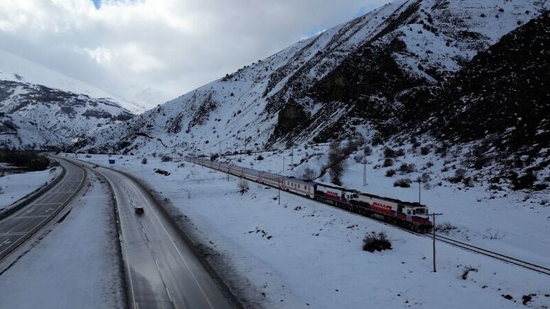 Eskişehir Kalkışlı 6 Gece 7 Gün Benzersiz Doğu Ekspresi Turu