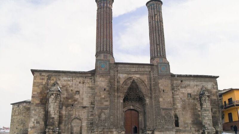 Eskişehir Kalkışlı 6 Gece 7 Gün Benzersiz Doğu Ekspresi Turu